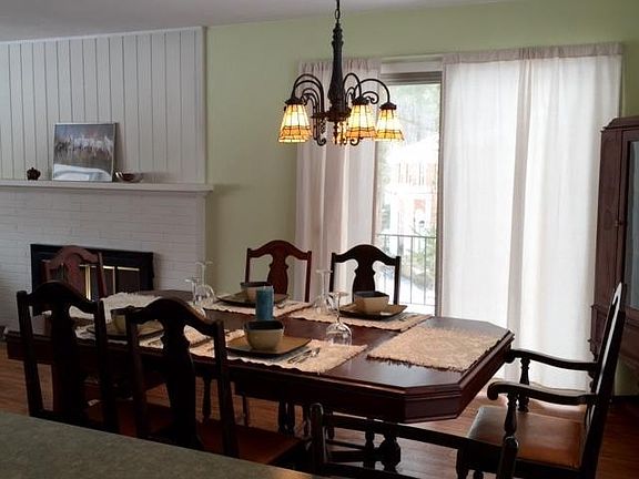 5th image of 3240 Boltwood Dr