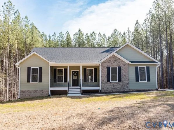 157 Barringer Ln, Bumpass, VA 23024