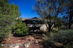 3rd image of 1935 N Arrowhead Dr