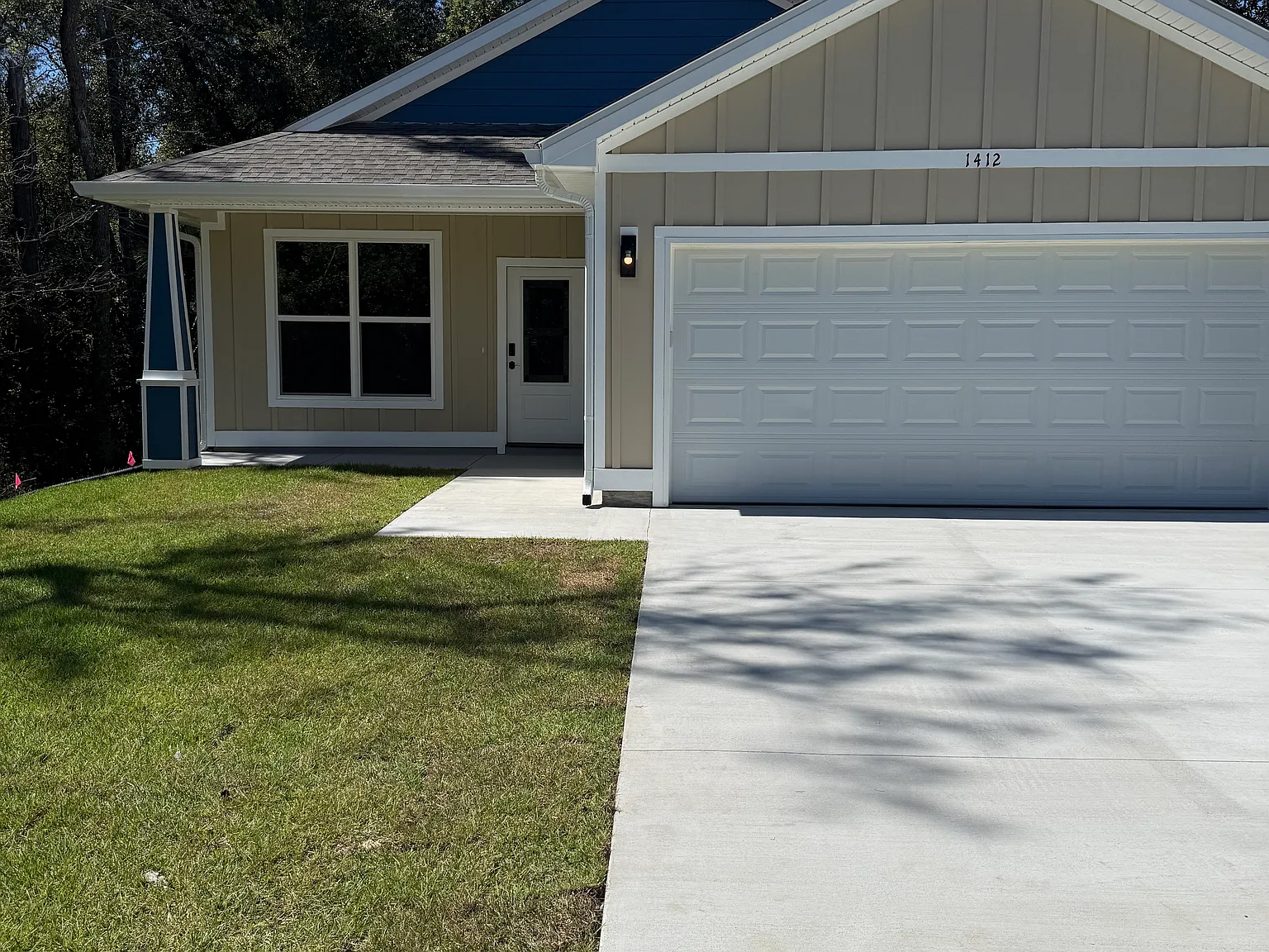 3 bed, 1350 sqft, $2,100 — Photo 1