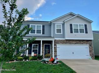 680 Mill Creek Dr, Loudon, TN 37774
