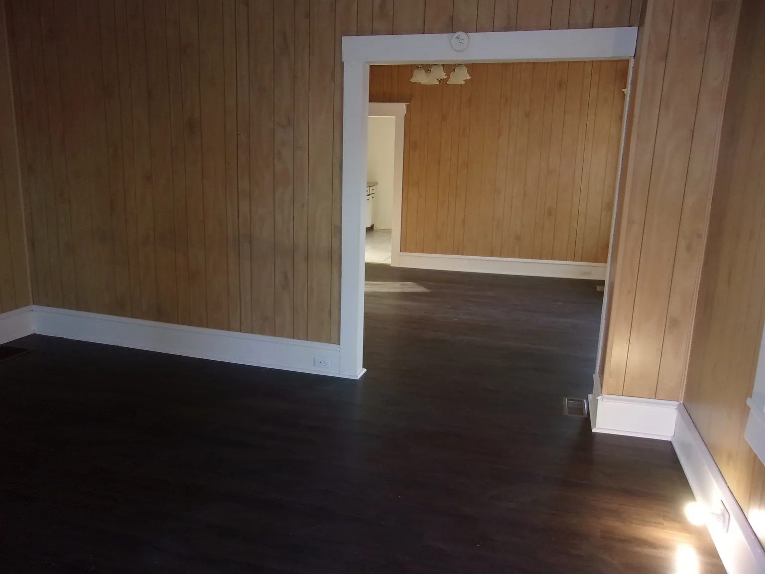 3 bed, 1.5 bath, 1500 sqft, $1,500 — Photo 3