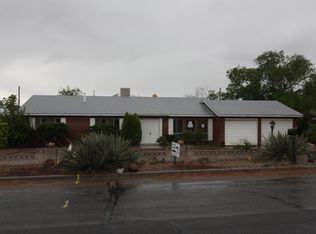 3604 Rose Cir SE, Rio Rancho, NM 87124