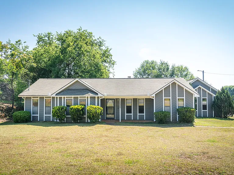 10900 County Road 1 — Photo 1