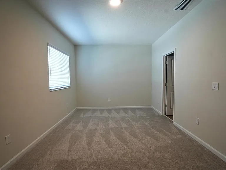 14819 Harvest St — Photo 11