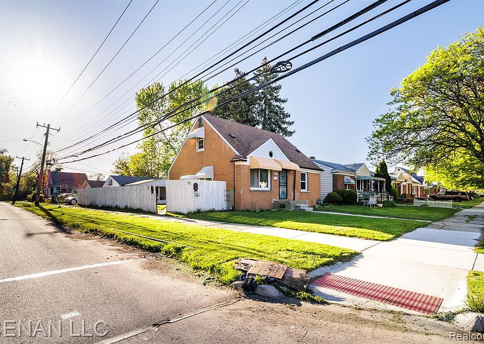 1st image of 6001 Warwick St
