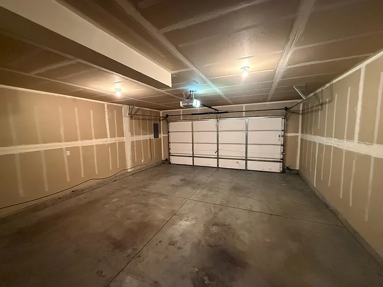 2158 S Dorothy Ave — Photo 19