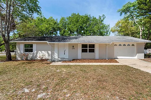 2240 Conway Dr Photo 1