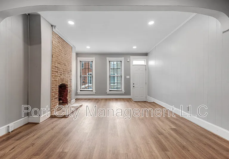 1465 Stevenson St — Photo 14
