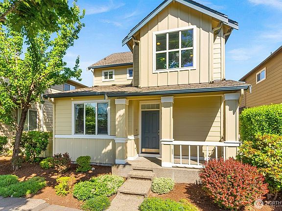 4th image of 5836 Balustrade Boulevard SE
