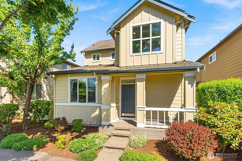 4th image of 5836 Balustrade Boulevard SE