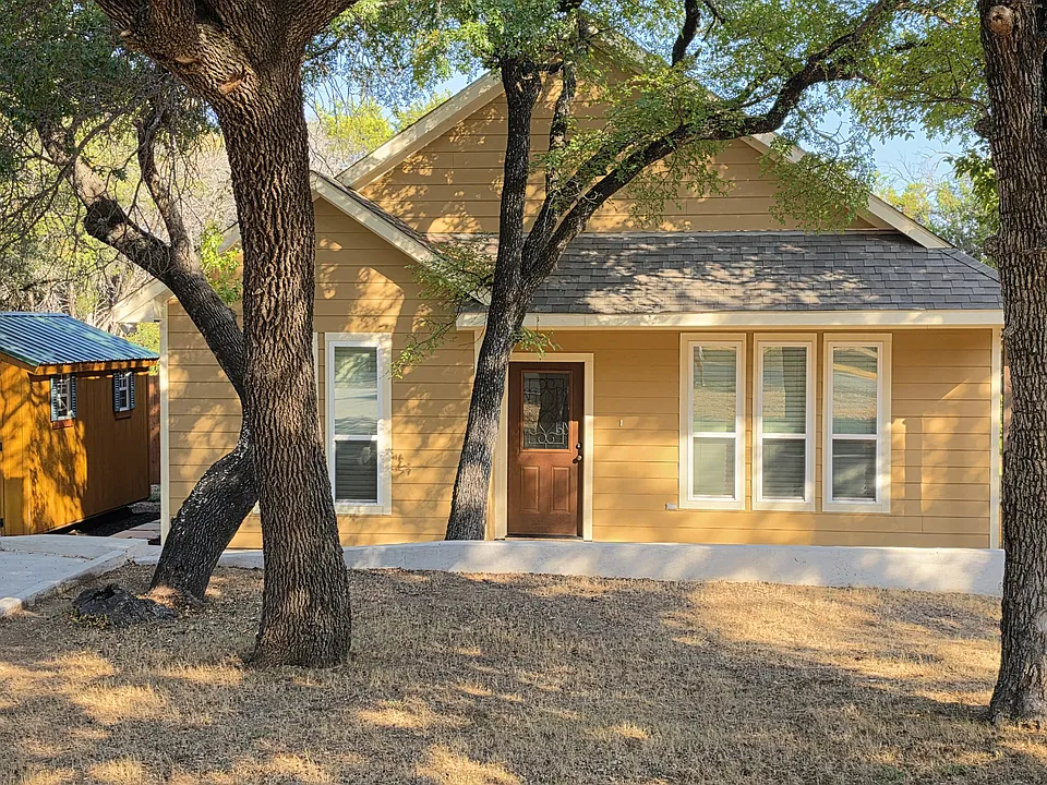 2912 Centaurus Way