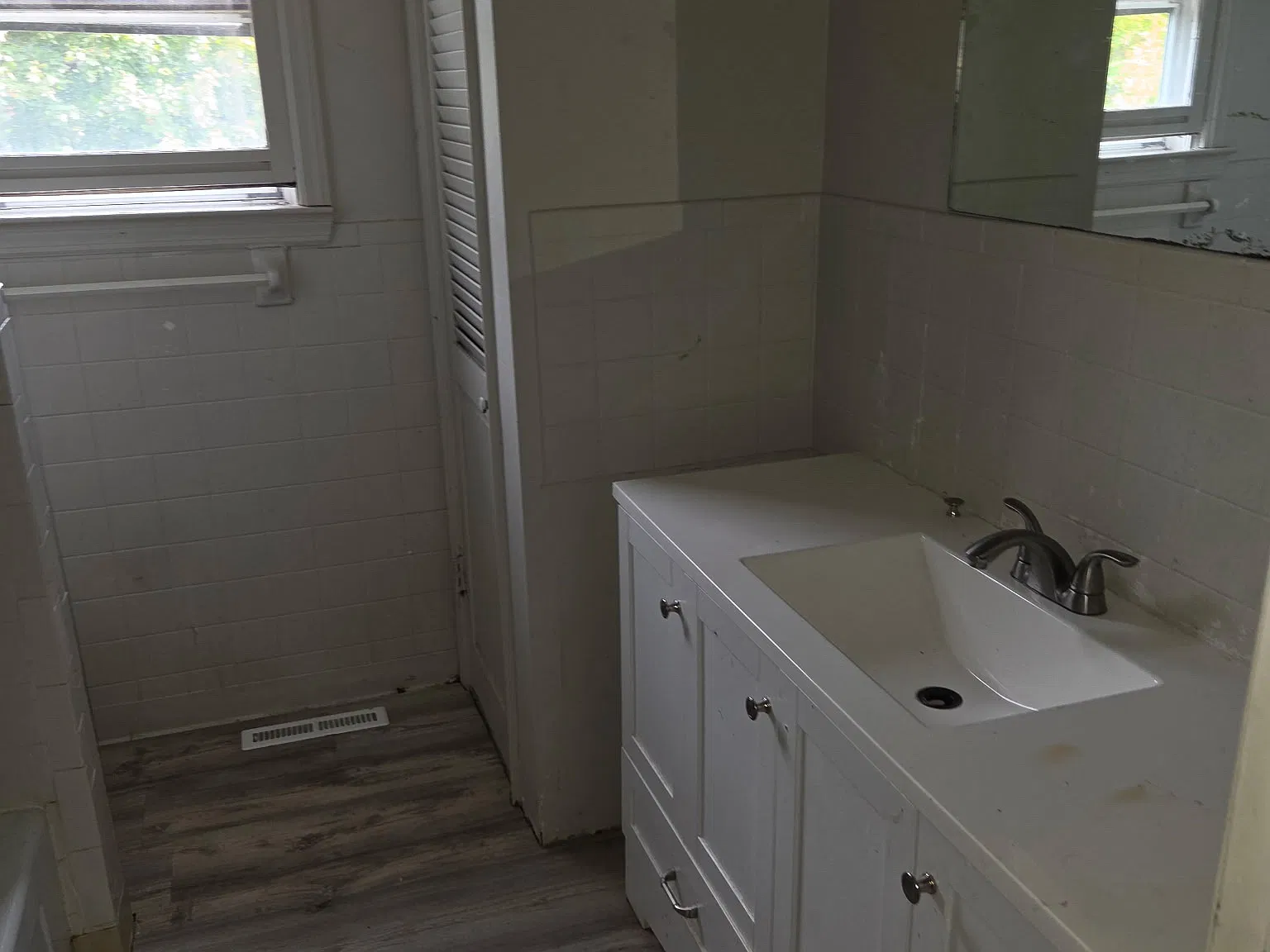 3 bed, 1.5 bath, 1250 sqft, $1,850 — Photo 3
