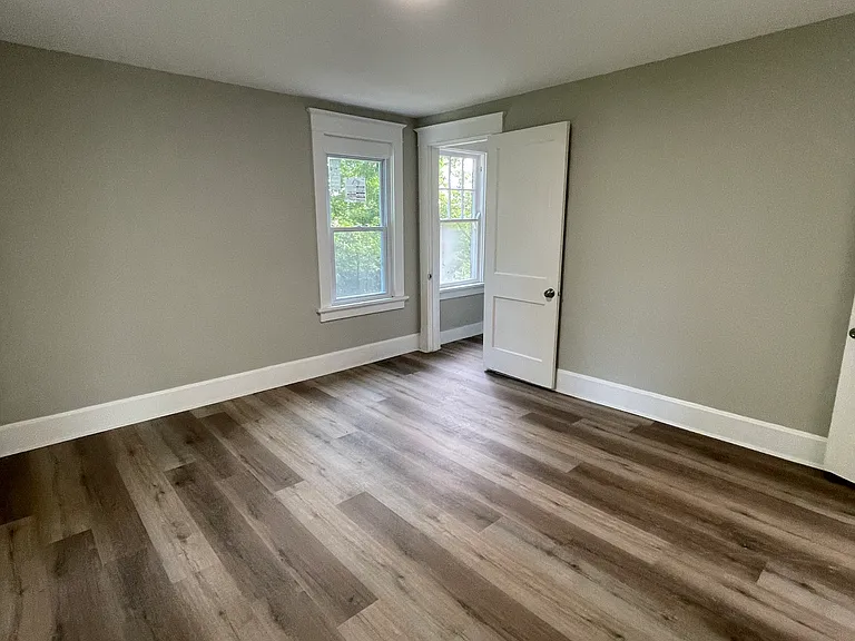 2456 Saturn St — Photo 12