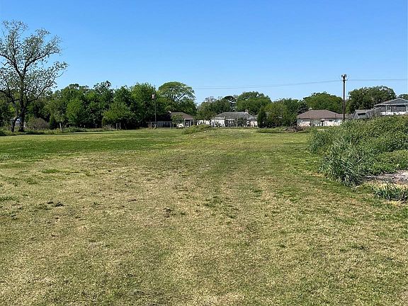 4th image of 14907 & 14901 Lillja Rd NE