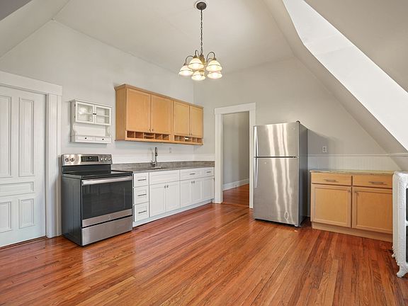 5th image of 8 Claremont St #3A