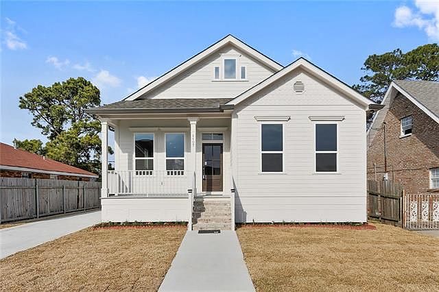 1st image of 8409 Galleon Dr