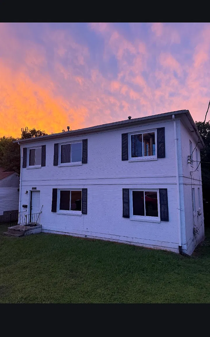 2 bed, 2128 sqft, $950 — Photo 1