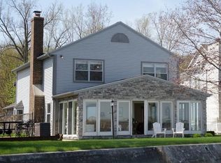 6686 E Waco Dr, Syracuse, IN