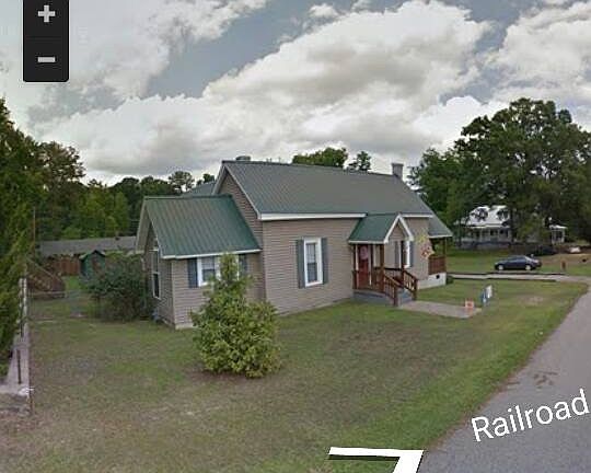 2nd image of 93 W Railroad St