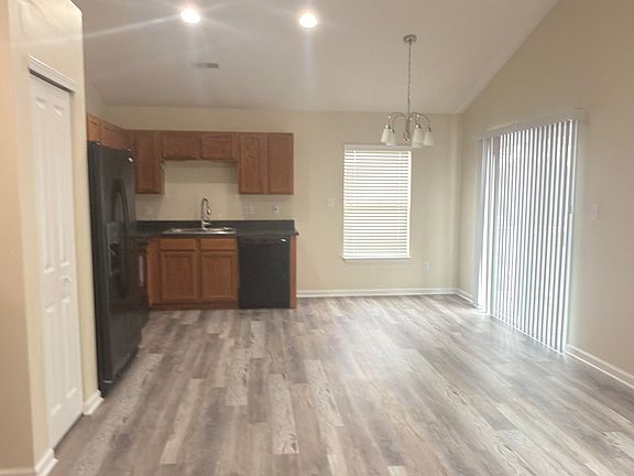 5th image of 13226 Komatite Way #600