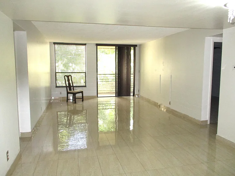 6751 N University Dr #320 — Photo 5