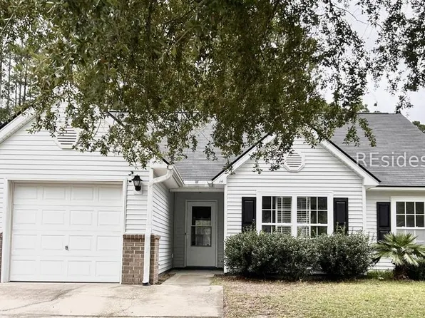 14 Spruce Ct, Hilton Head Island, SC 29928