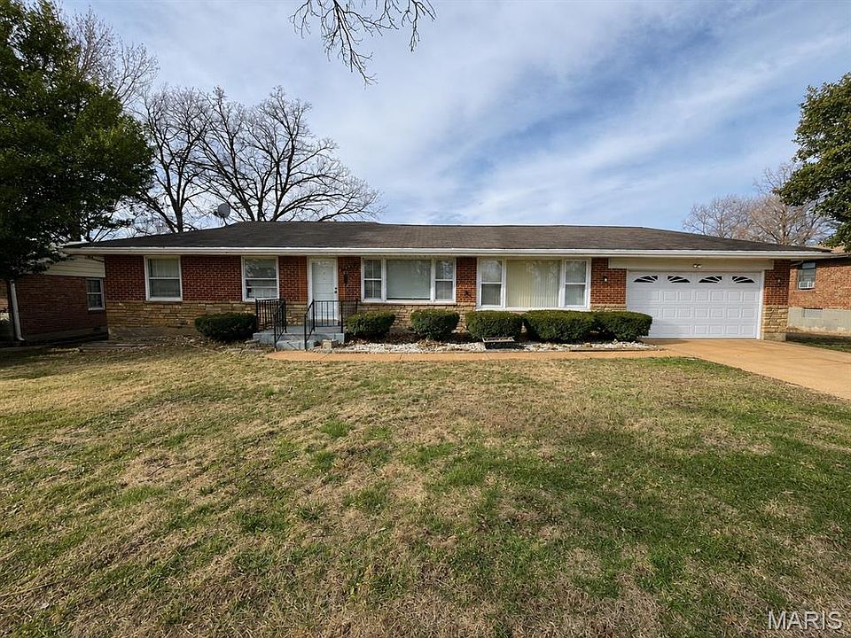 1st image of 10449 Bellefontaine Rd