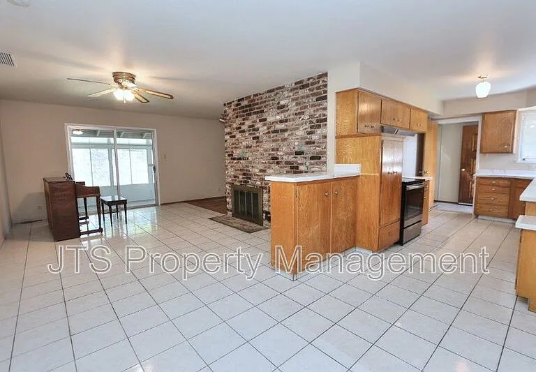 1200 Gary Way — Photo 20