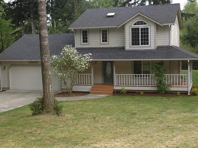 1st image of 240 SE Shadowood Dr