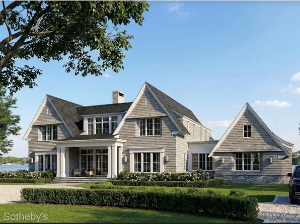 2475 N Lake Angelus Rd W, Lake Angelus, MI 48326