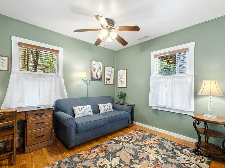 W Canyon Dr — Photo 23