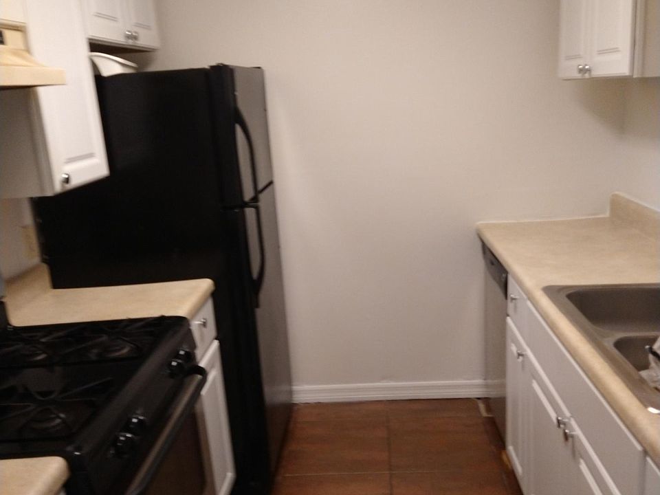 1st image of 2040 San Marcos Dr SE APT 107