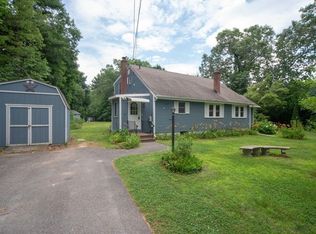 157 Shirley Rd, Lancaster, MA 01523