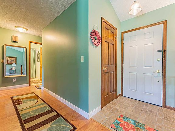 5th image of 7001 Copperfield Dr