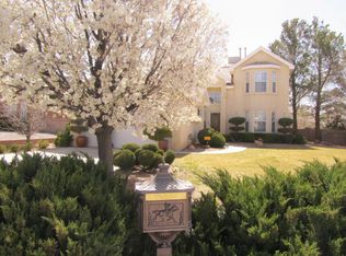 1521 Avenida Las Brisas NW, Los Lunas, NM 87031