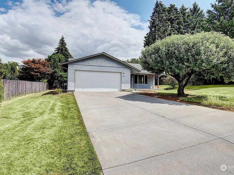 1st image of 4621 NE 49th Avenue
