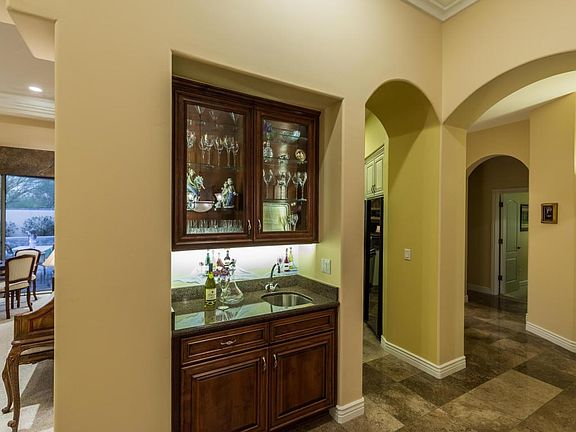 5th image of 10287 N 103rd Pl
