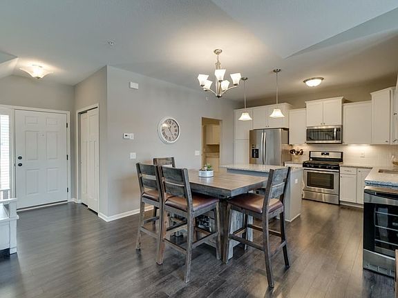 4th image of 10864 Retreat Ln