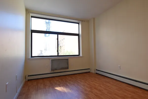 Rented by REAL New York | media 16