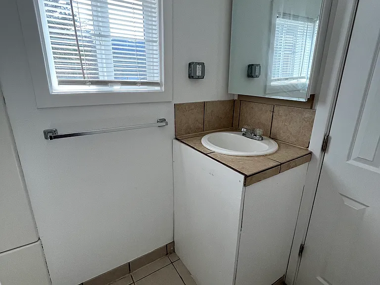 105 Front St S #4 — Photo 17