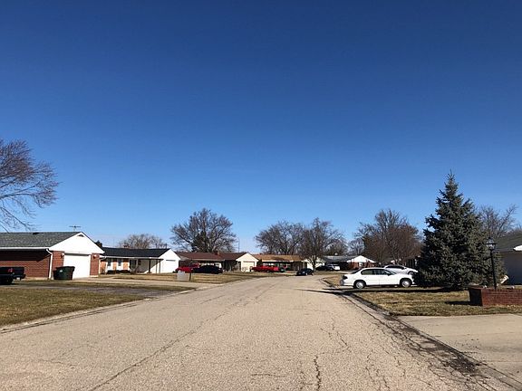 4th image of 5615 Hollyhock Dr