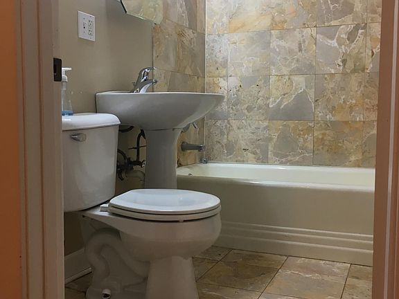 5th image of 2953 N Dawson Ave #2
