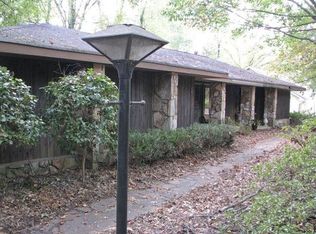 3495 Clubland Dr, Marietta, GA 30068