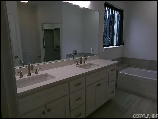 3206 S Izard St — Photo 5