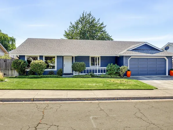 3505 Michael Park Dr, Medford, OR 97504