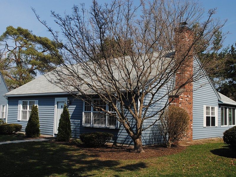 21 Downing Way Madison, CT Zillow Apartments for Rent in Madison