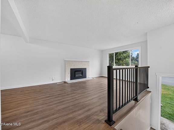 2nd image of 1516 E Harrison Ave
