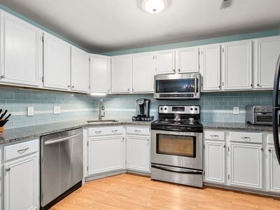 44 Maria Ave APT 105, Southbridge, MA, 01550