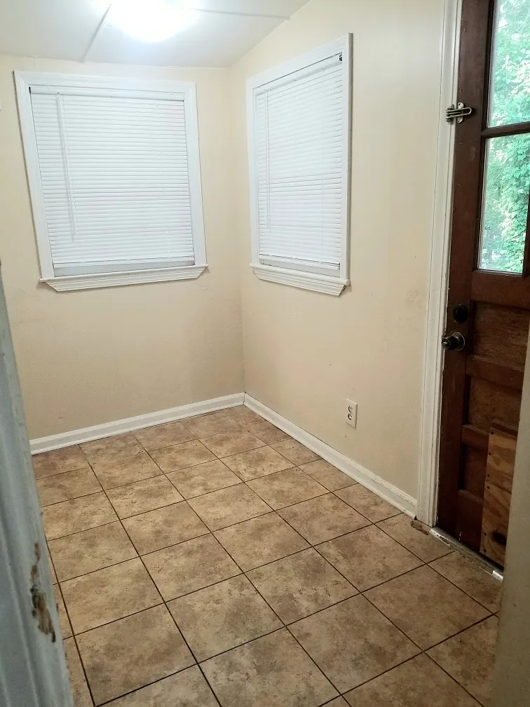 308 Broad St - 1 — Photo 2